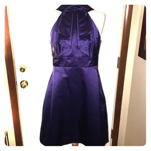 Duchesse satin cocktail dress. Side zip.