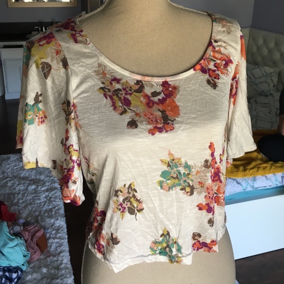 Floral crop top
