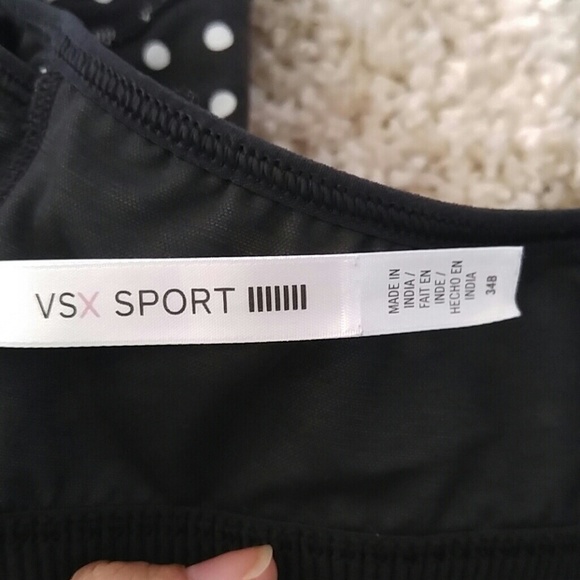 Victoria Secret - Picture 3 of 4