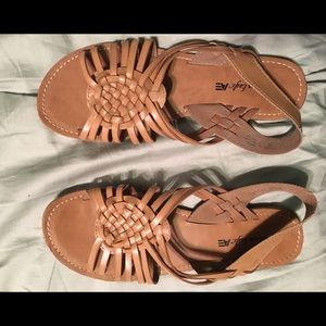 American eagle sandals