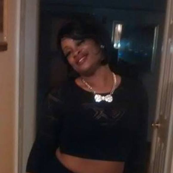 Meet your Posher, Latrinia