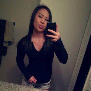 Meet your Posher, Joelle