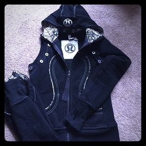 Lululemon Scuba 2 in 1