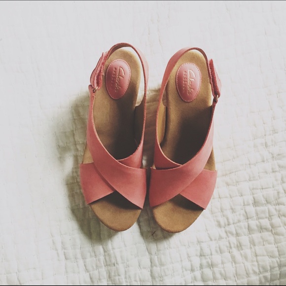 Clarks Shoes - NWOT: Clarks "Caslynn Shae" Wedge Sandal