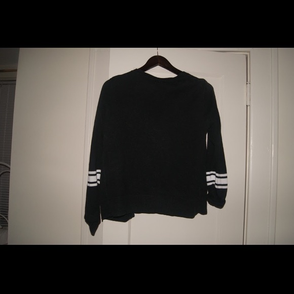 Retro Sweater🎈 - Picture 2 of 3