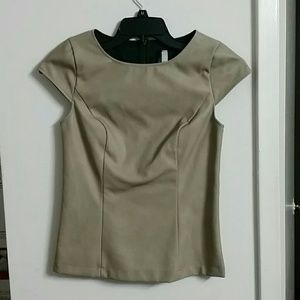 Faux leather Kensie top