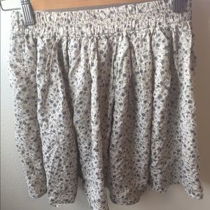 Brandy Melville skirt