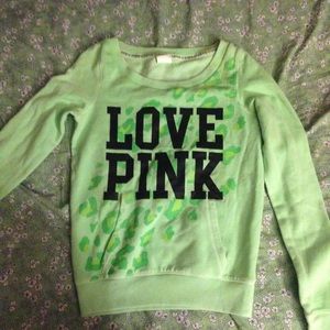 VS Pink Pullover w pocket