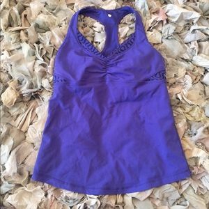 Lululemon workout tank
