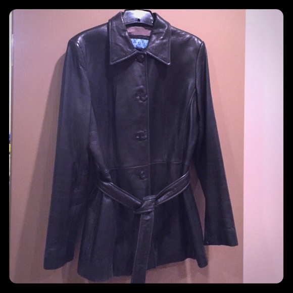 Kenneth Cole Reaction Black Leather Belted Coat M
