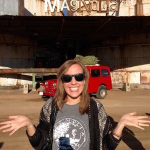 Meet your Posher, Jenny