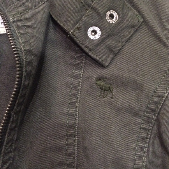 A&F Jacket - Picture 2 of 4