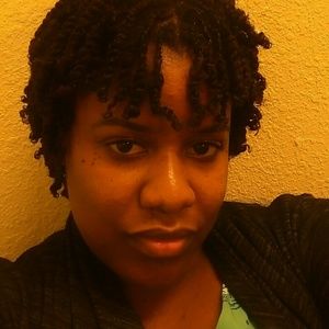 Meet your Posher, Tanisha