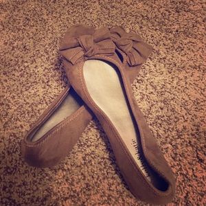 kelly & katie bow flats