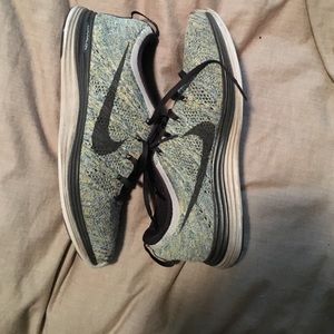 Nike flyknit lunar shoes