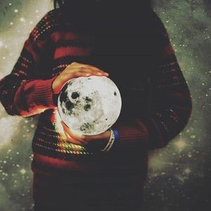 Meet your Posher, Tania