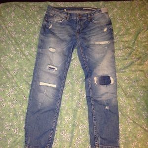 Zara distressed Boyfriend Jeans 💫