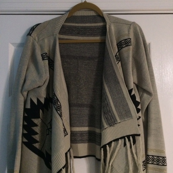 Aztec cardigan - Picture 2 of 4