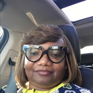 Meet your Posher, Daisy