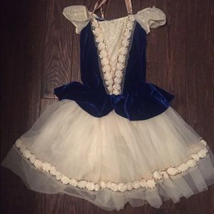 Dance costume