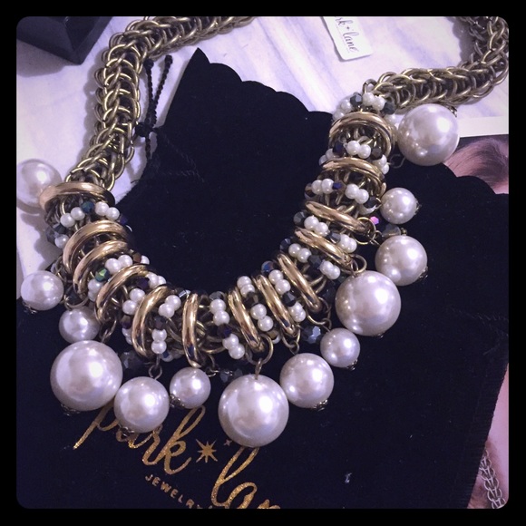 Standout collar - Picture 1 of 2