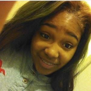 Meet your Posher, Donnisha