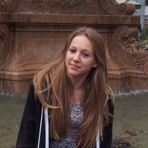 Meet your Posher, Adele