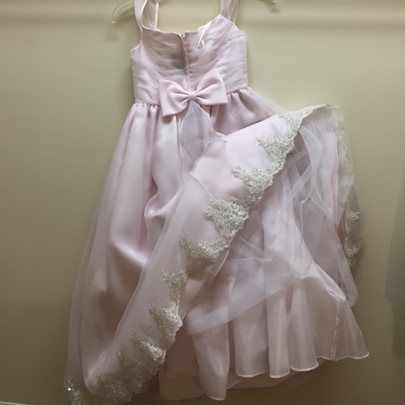 Formal Gown. Girls Size 10 - Picture 2 of 2