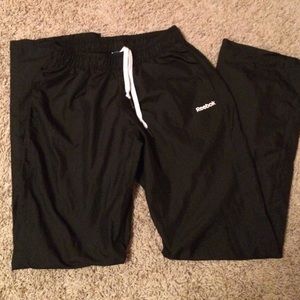 Reebok wind pants size XS 0-2 GREAT CONDITION