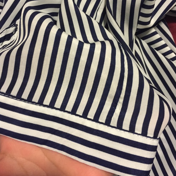 Top - Picture 3 of 4