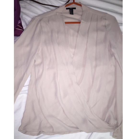 Blouse that will show cleavage - Picture 1 of 1