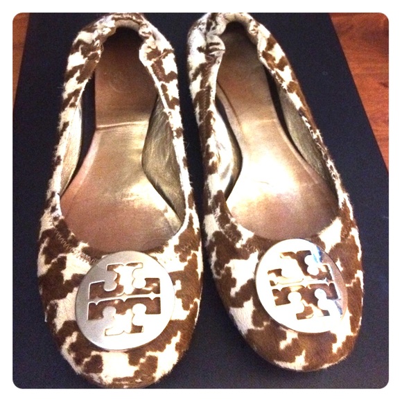 VERY loved authentic TB flats.