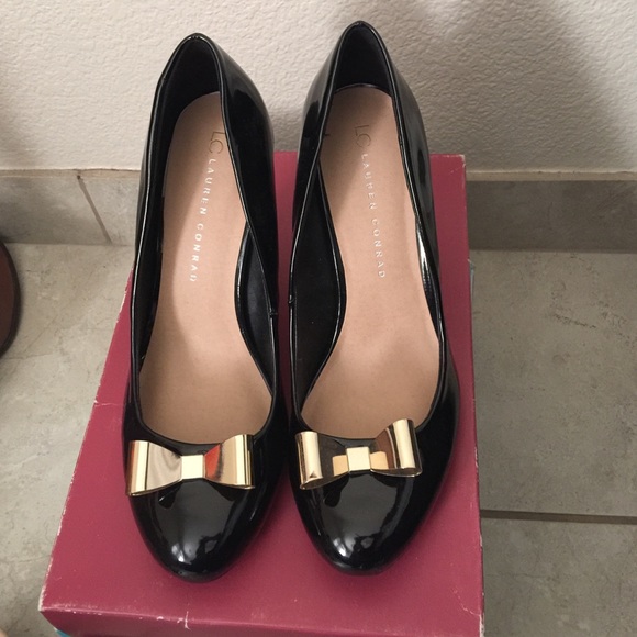 Black heels
