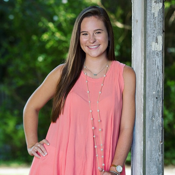 Meet your Posher, Anna - Picture 1 of 1