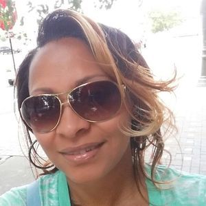 Meet your Posher, Marcia