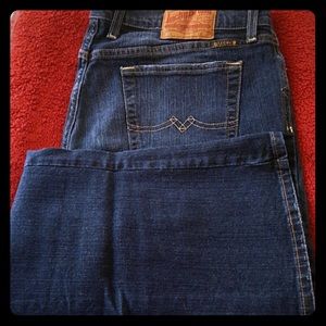 Lucky jeans