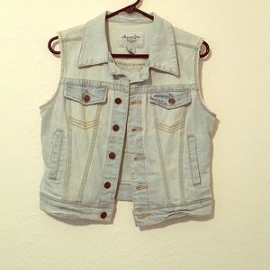 American Rag denim vest