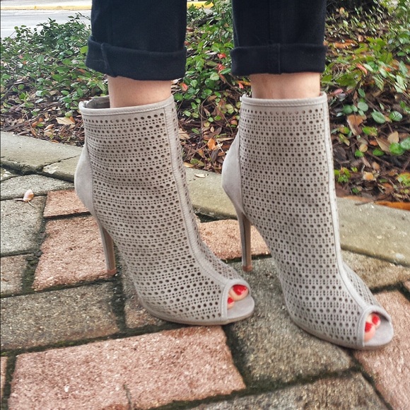 Chinese Laundry Jupiter Booties