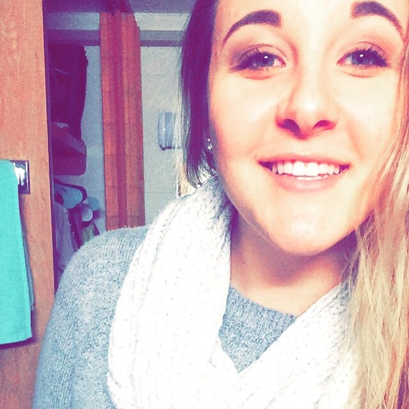 Meet your Posher, Taylor