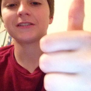 Meet your Posher, Derek