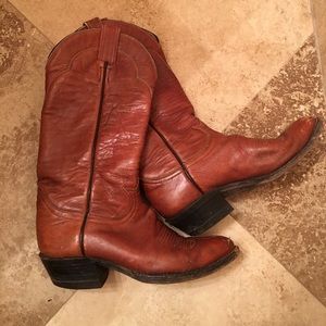 Tony Lama cowgirl boots