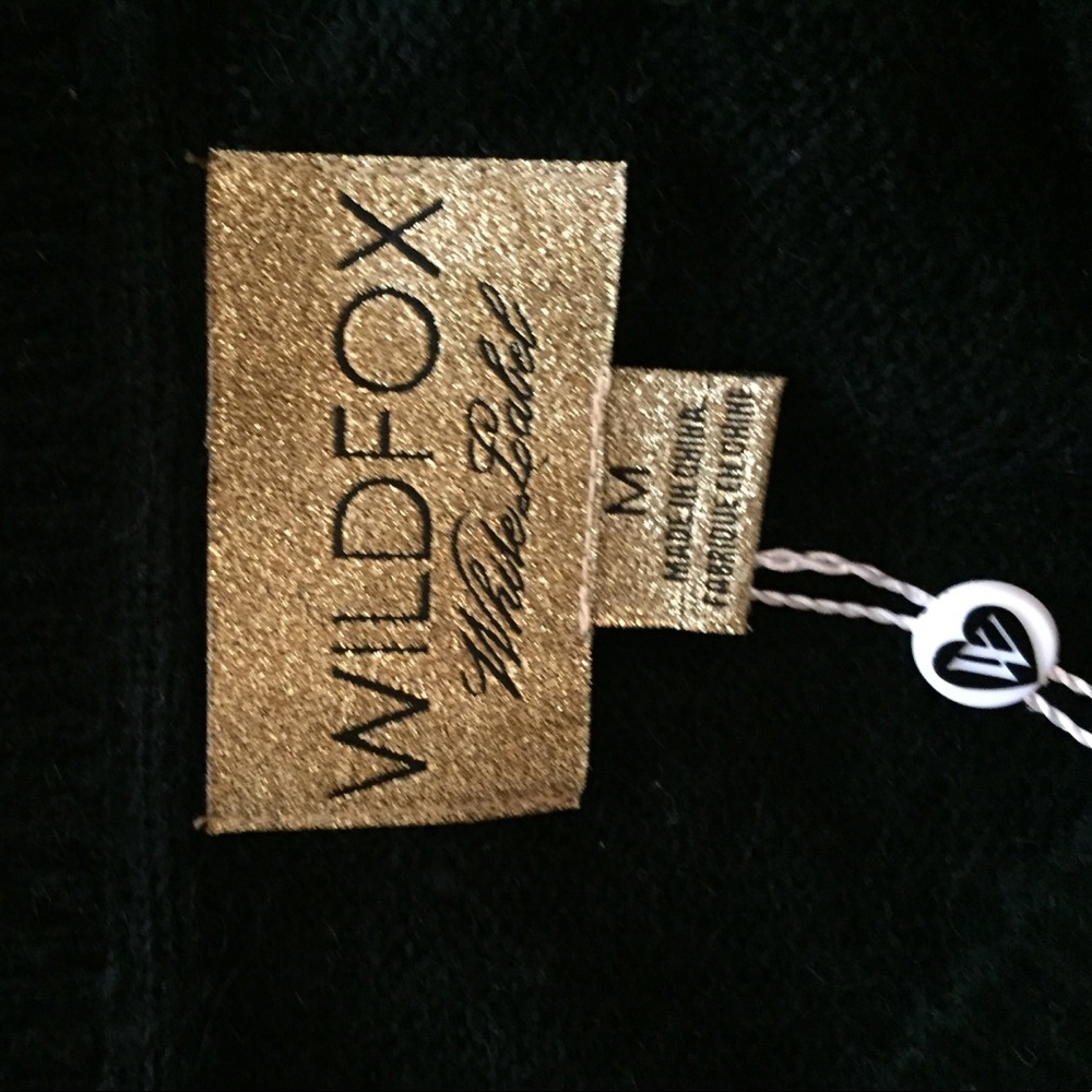 Wildfox Basic V-Neck Sweater Size M - image 4