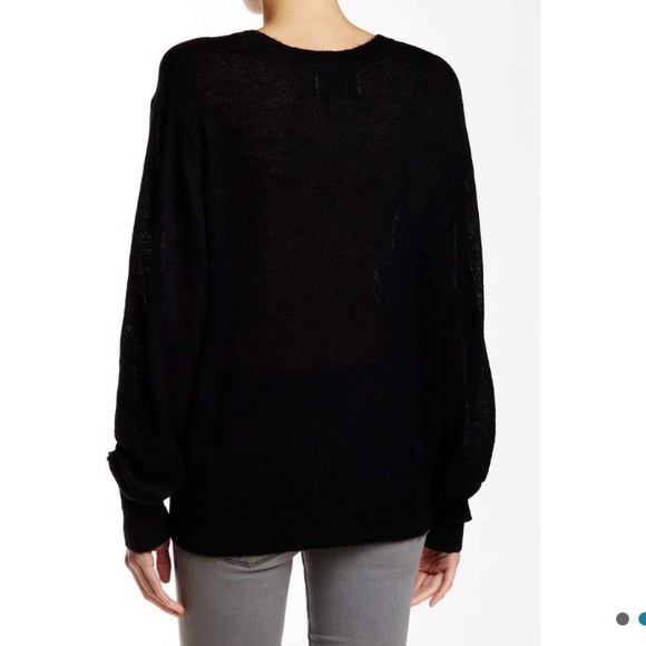 Wildfox Basic V-Neck Sweater Size M - image 2