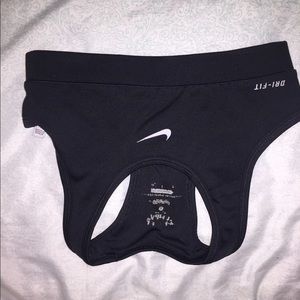 Nike KIDS sports bra