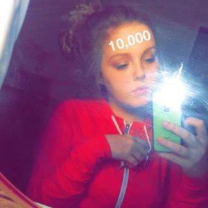 Meet your Posher, Gillian