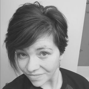 Meet your Posher, Bobbie