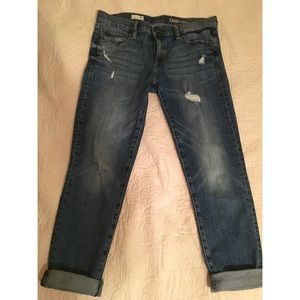 Gap 1969 Girlfriend Jeans