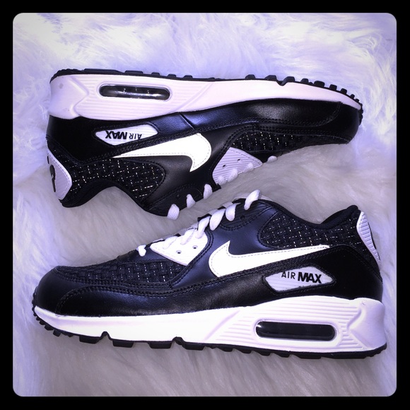 Nike Shoes - Nike air max 90 premium mesh Sz 7Y= Wmns 8.5