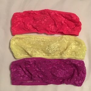 Set of 3 lace bandeau bras