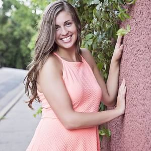 Meet your Posher, Alexis